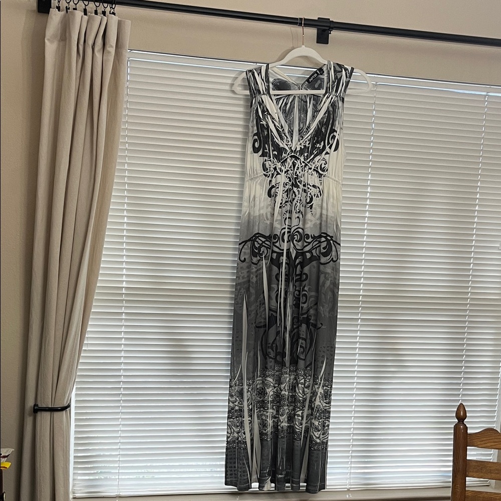Apt. 9 gray and white Patterned Maxi Dress